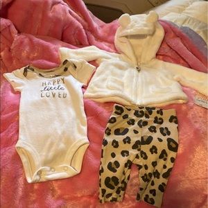 Carter’s 3 piece cheetah happy little loved outfit